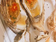 烤湛江生蚝-木屋烧烤(大运店)