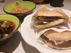 -一叶一世界·素食餐厅(锦华万达店)