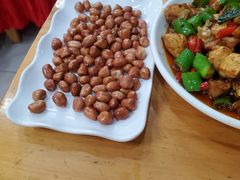 -乡土特色.冷锅鱼.牦牛肉汤锅