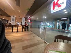-肯德基(成都机场T2到达精选店)