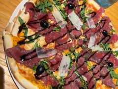 -JINNS锦时 steak&pizza(浸信会礼拜堂旧址店)