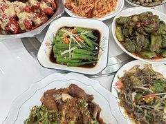 -丹水桥地锅鱼·翘嘴鲌·地方特色全鱼宴(丹江口大坝店)