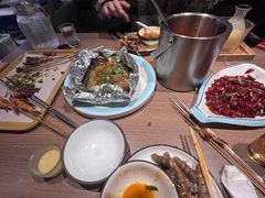 -街角等你.大连海鲜烧烤.经典铁板海鲜串(西安路店)