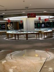 -北京七彩云南翡翠珠宝旗舰店(月坛店)