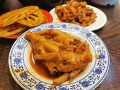 -爆炸头阿姨小四川正宗川味小吃(无任何分店)