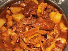 -胖哥俩肉蟹煲(石家庄长安万达店)