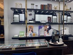 -博士眼镜·President总统(宝安海雅缤纷城店)