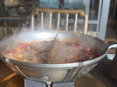 -湊湊火锅·茶憩(新中关购物中心店)