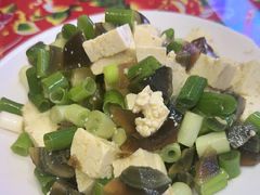 -闯关东东北农家菜(崂山石老人店)