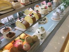 -焙丽拾光(麦凯乐直营店)