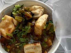 黑白双拼臭豆腐-无声臭豆腐(大井1号店)