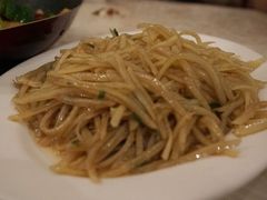 -芽庄老成都川菜馆