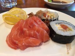 -岷山饭店-芝芝自助餐厅