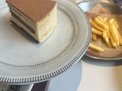 -芳草地西式融合餐厅(回龙窝店)