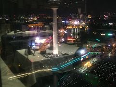 -云顶旋转自助景观餐厅