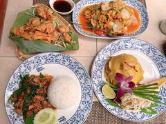 -卷心菜和避孕套餐厅(Pattaya)