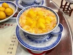 杨枝甘露-广信牛奶甜品世家(台东店)