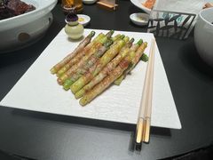 -忆江南·临江鱼馆