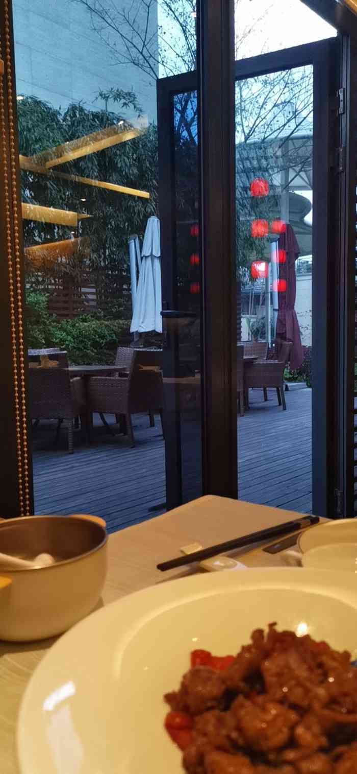 湖滨客舍(东湖店)-"非常棒 非常完美的圣诞就餐体验 首先是收.