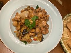 -雀舞云南菜(天津天河城购物中心店)