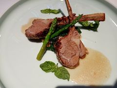 炭火扒桃核脆壳羊排-atta bj(国贸商城店)