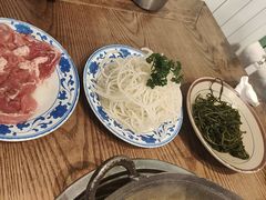 -巴卤社老火锅(财富店)