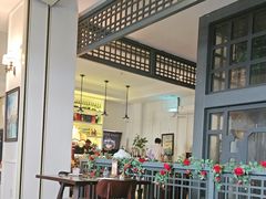 -22ºN BISTRO西餐&酒馆(石奥商业街店)