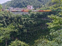 -蝶舞清江·恩施地心谷景区