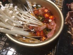 -鑫釜山海鲜烧烤(鑫丰国际店)