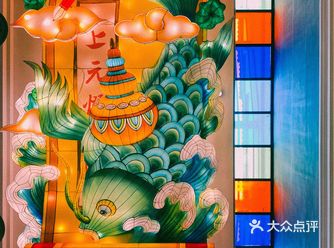 秦淮·戏院里，灯笼也太华美了！