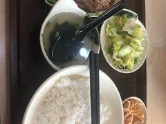 卤肉饭-台北风味(第一家快餐)