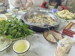 -乙丙丁正宗昭通天麻火腿鸡(总店)