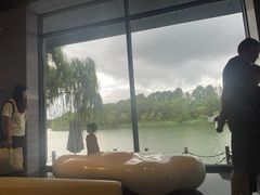 -上海怡沁园度假酒店