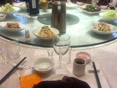-品悦酒店(三林古镇店)