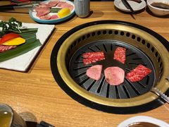 -炼火烤肉店