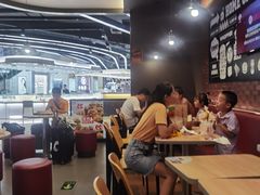 大堂-汉堡王(下沙银泰店)