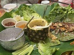 -沐毫傣泐云南菜孔雀宴•手抓饭傣味烧烤(曼听公园店)