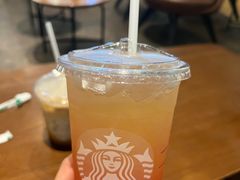 -星巴克臻选(武汉经开永旺梦乐城店)