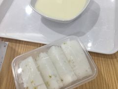 -门庭若市豆浆油条(恒生广场店)