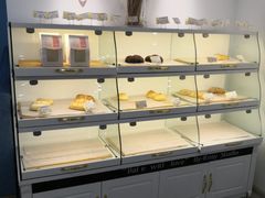 面包甜点陈列柜-Tomado绿色烘焙(大尧三路店)