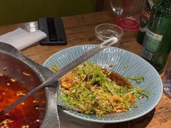 -麻辣总动员·川派海鲜·现炒浇头面·自贡菜(五彩城店)