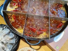 -白乐天毛肚火锅馆(南滨路店)