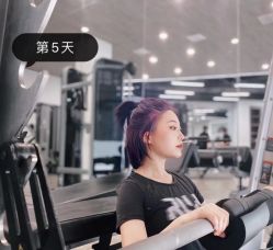 -丝语萱形象