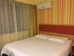 -如家精选酒店(上海塘桥儿童医学中心世博店)