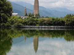 -三塔倒影公园