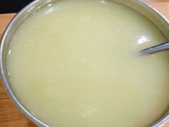 小米稀饭-清真老铁家灌汤包