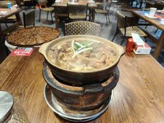 -阿润打边炉·鲜切鸡煲(华漕店)