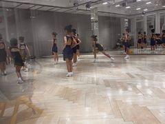 -港龙舞蹈·成人少儿舞蹈培训(深圳湾校区)