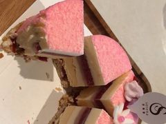 -莎琳娜食品有限公司·蛋糕店