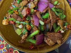 爆炒小黄牛-苗湘食府(十年店)